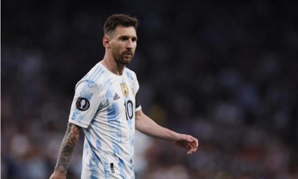 中工网评丨“双节”成绩单写满“活力中国”的故事